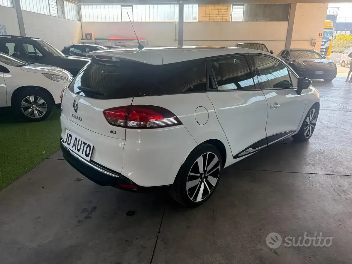 Usata Renault Clio 90 CV (66 kW) 2014 Bianco Station wagon
