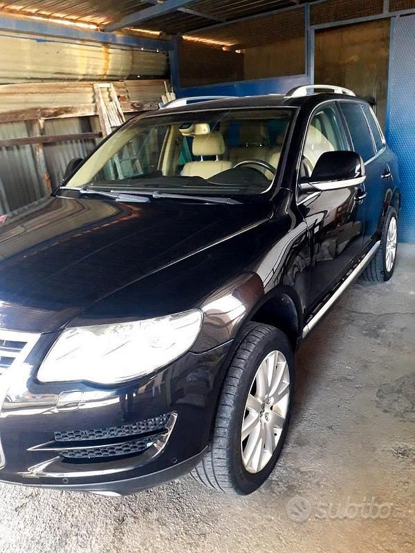 Usata VW Touareg 174 CV (127 kW) 2009 Nero SUV