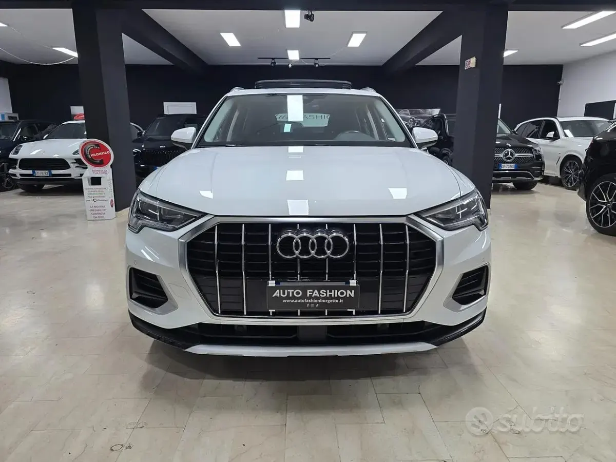 Usata Audi Q3 150 CV (110 kW) 2023 Bianco SUV