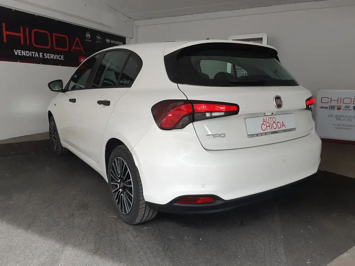 Occasion Fiat Tipo Wagon 130 ch (95 kW) 2023 Noir Citadine