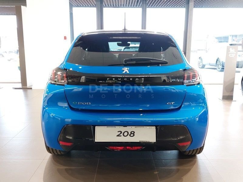 Usato 2022 Peugeot e-208 El_Hybrid 77 CV (33.900 €)