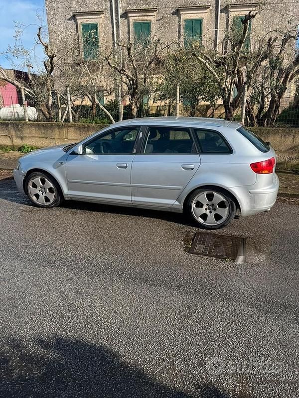 Usata Audi A3 140 CV (102 kW) 2007 Grigio Utilitaria