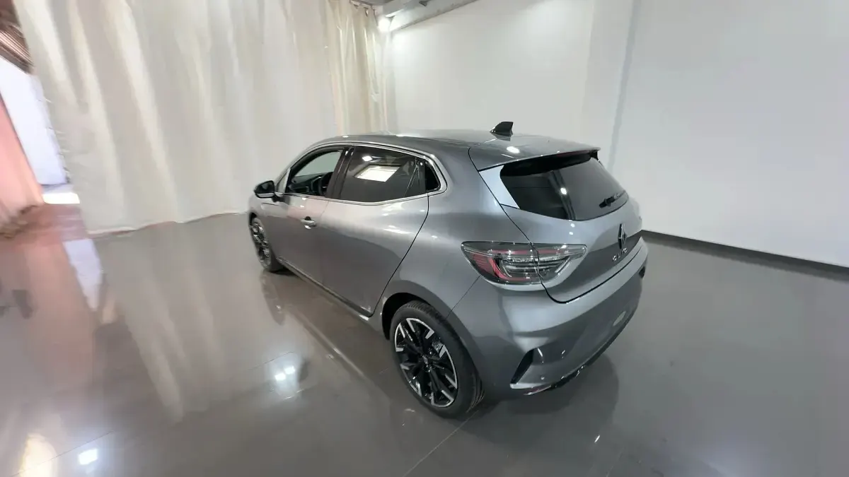 Nuova Renault Clio Techno 101 CV (74 kW) 2025 Grigio scisto Utilitaria