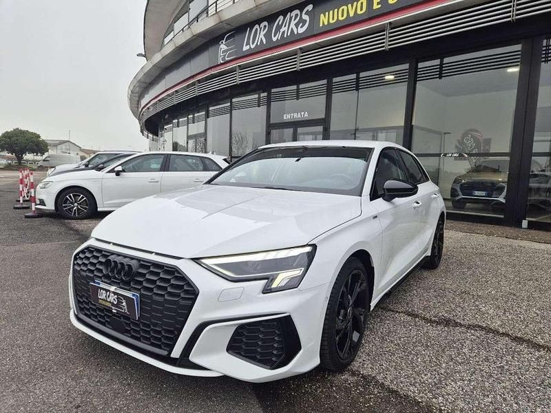 Usata Audi A3 S-Line 150 CV (110 kW) 2022 Bianco Berlina
