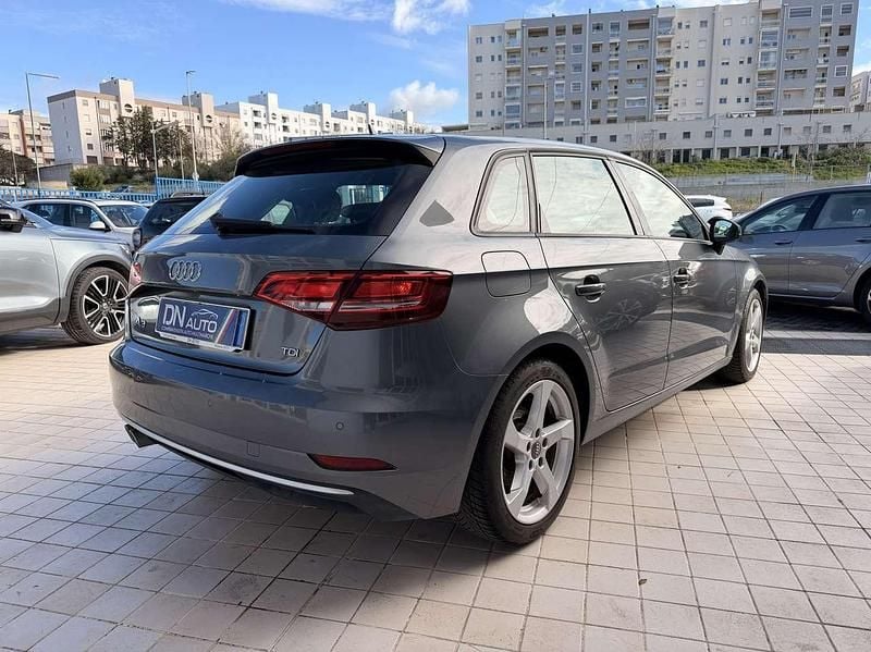 Usata Audi A3 Sport 150 CV (110 kW) 2019 Grigio Berlina