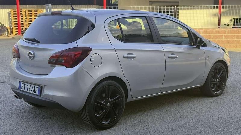 Usata Opel Corsa S 75 CV (55 kW) 2015 Argento Berlina