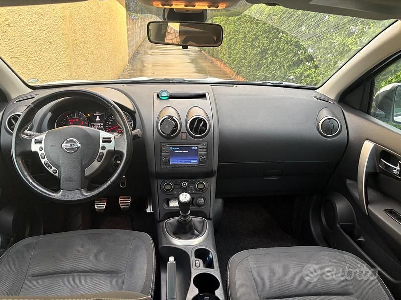 Usata Nissan Qashqai N-TEC 110 CV (80 kW) 2010 Bianco SUV