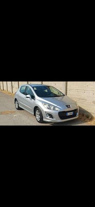 Usata Peugeot 308 Allure 112 CV (82 kW) 2011 Grigio Berlina