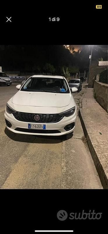 Bianco Usata 2019 Fiat Tipo Tre volumi | 5500 € - Immagine 1/4