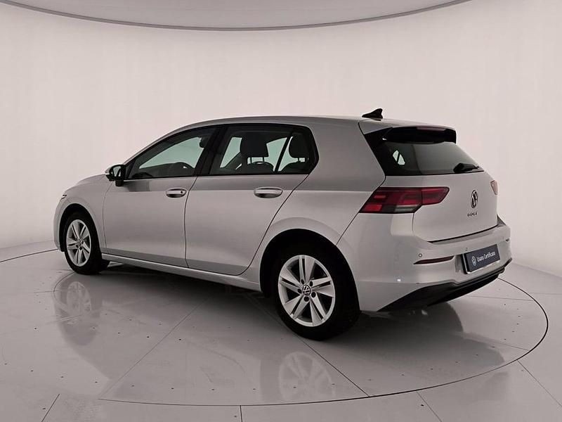 Occasion VW Golf VIII Life 116 ch (85 kW) 2022 Argent Berline