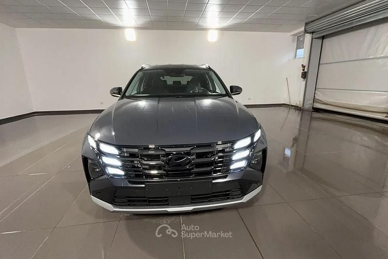 Nuova Hyundai Tucson 179 CV (131 kW) 2026 Gray SUV