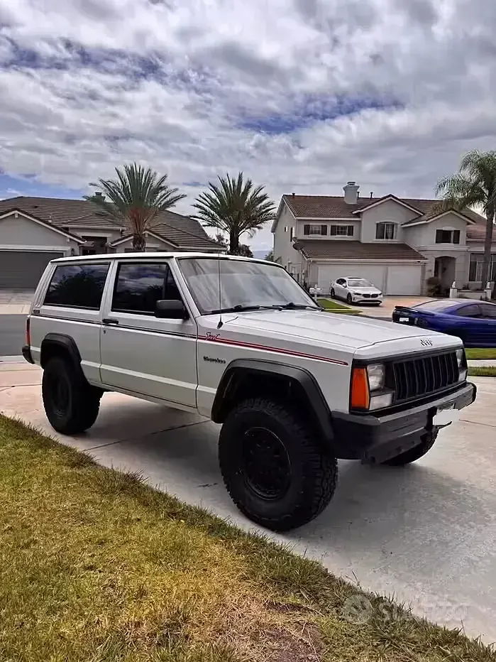 Usata Jeep Cherokee Limited 174 CV (127 kW) 1989 SUV