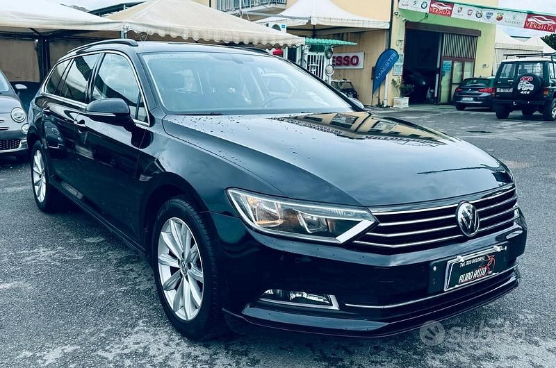 Nero Usata 2018 VW Passat Business Station wagon | 11.900 € (Super prezzo) - Immagine 1/4