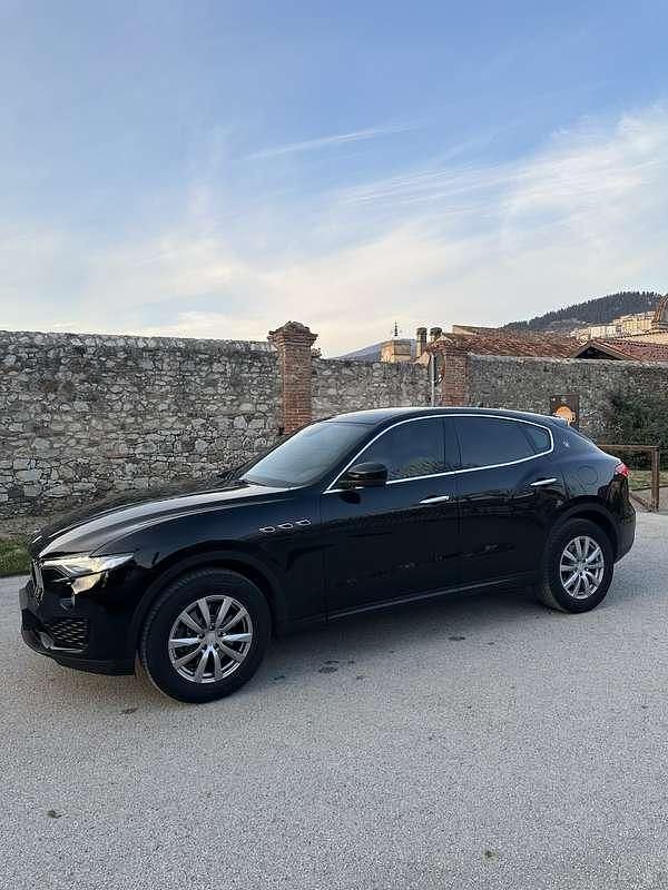 Usata Maserati Levante 275 CV (202 kW) 2017 SUV