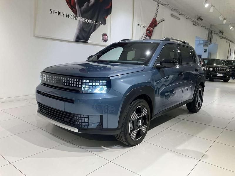 Nuova Fiat Panda La Prima 110 CV (80 kW) 2025 Blu/azzurro Berlina