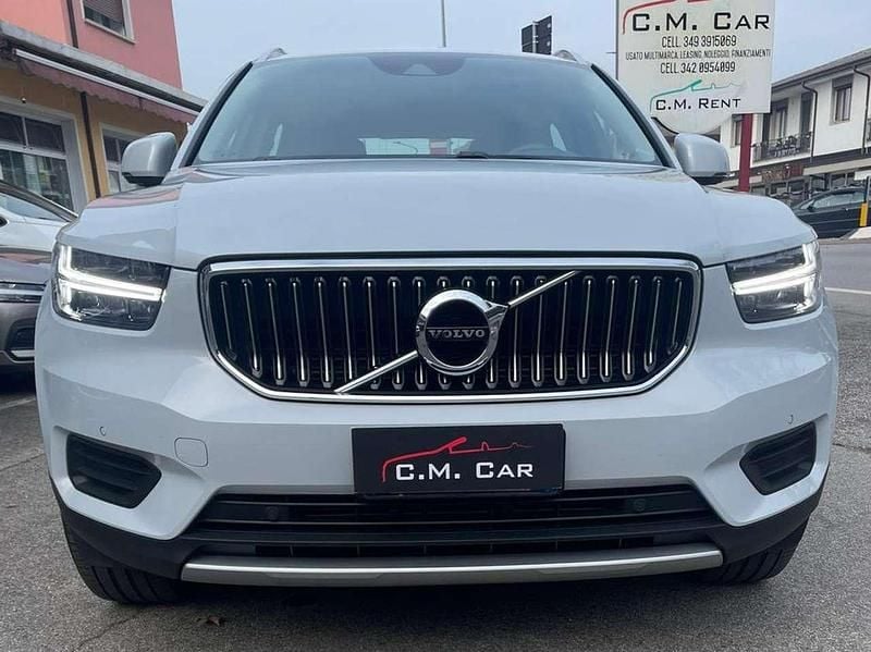 Usata Volvo XC40 Inscription 179 CV (131 kW) 2022 Argento SUV