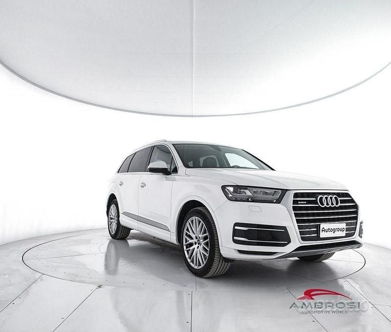 Usata Audi Q7 Business Plus 218 CV (160 kW) 2019 Bianco SUV