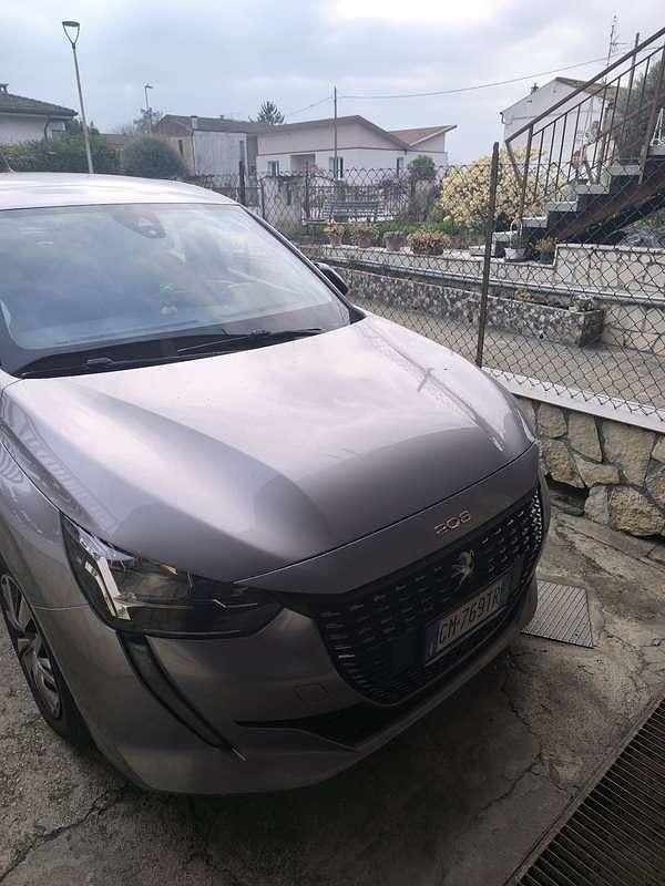 Usata Peugeot 208 Style 75 CV (55 kW) 2023 Utilitaria