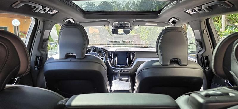 Usata Volvo XC60 R-Design 190 CV (139 kW) 2018 SUV