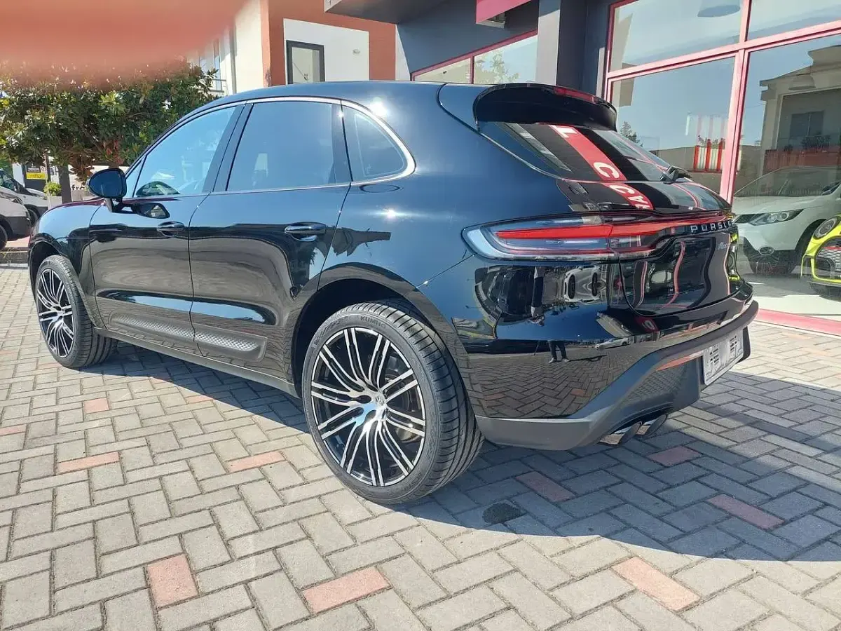 Usata Porsche Macan 265 CV (194 kW) 2023 Nero SUV