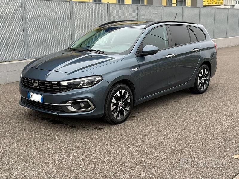 Usata Fiat Tipo Business 130 CV (95 kW) 2022 Grigio Station wagon