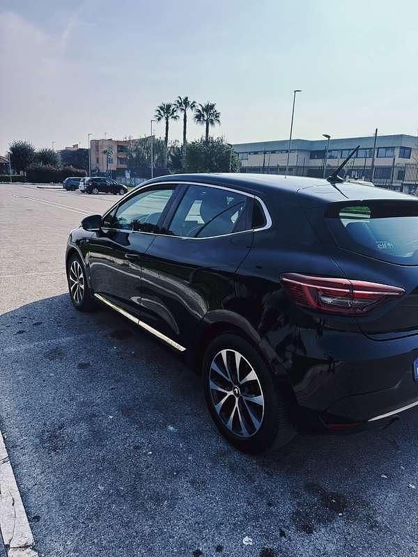 Usata Renault Clio V Intens 116 CV (85 kW) 2021 Nero Berlina