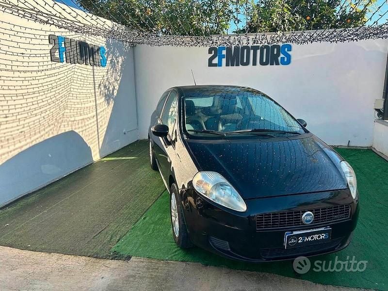 Usata Fiat Grande Punto Dynamic 90 CV (66 kW) 2006 Other Utilitaria