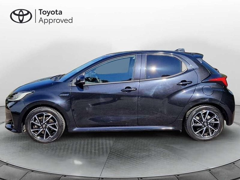 Usata Toyota Yaris Hybrid Trend 116 CV (85 kW) 2021 Nero Berlina