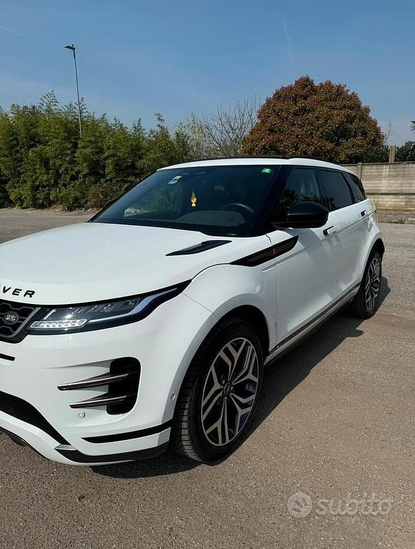 Usata Land Rover Range Rover Dynamic 160 CV (117 kW) 2021 Bianco SUV