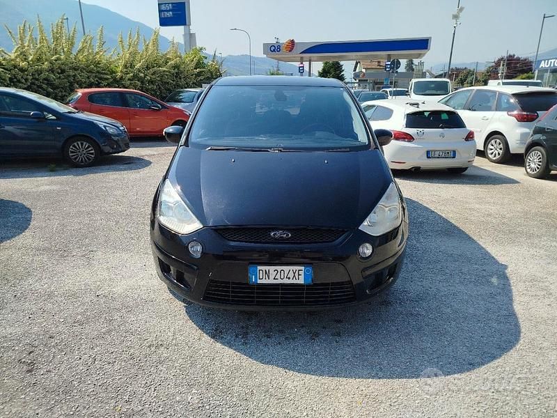 Usata Ford S-MAX S 125 CV (91 kW) 2008 Nero Monovolume