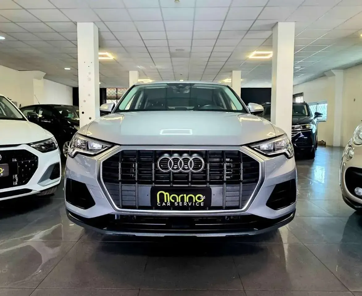 Usata Audi Q3 150 CV (110 kW) 2022 Grigio chiaro SUV