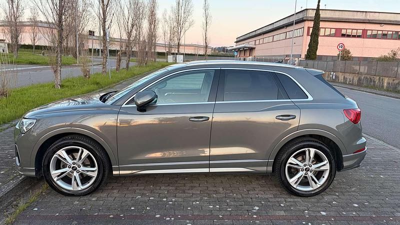 Usata Audi Q3 S-Line 150 CV (110 kW) 2023 Grigio SUV