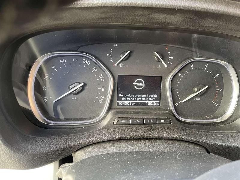 Usata Opel Zafira Life 144 CV (105 kW) 2021 Nero Monovolume