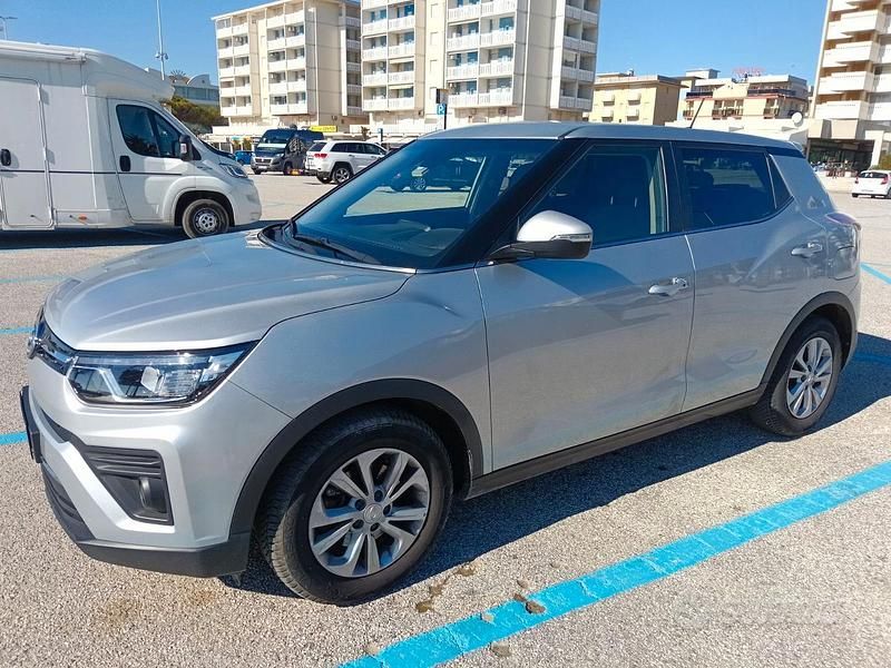 Usata Ssangyong (KGM) Tivoli 136 CV (100 kW) 2021 Grigio SUV