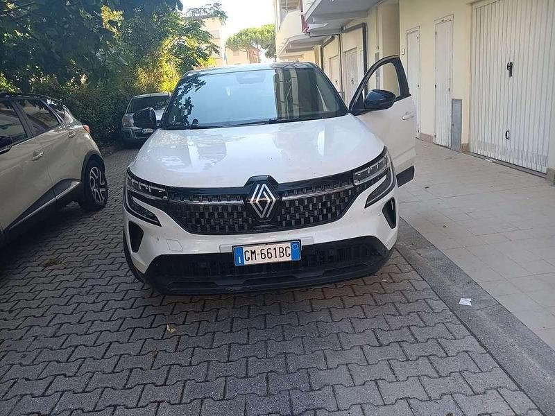 Bianco Usata 2023 Renault Austral Techno SUV | 27.500 € (Buon prezzo) - Immagine 1/4