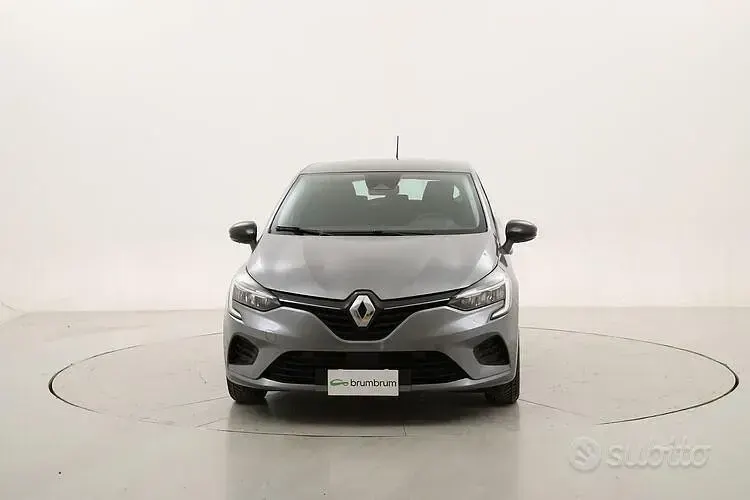 Occasion Renault Clio V Equilibre 101 PK (74 kW) 2023 Grijs Hatchback