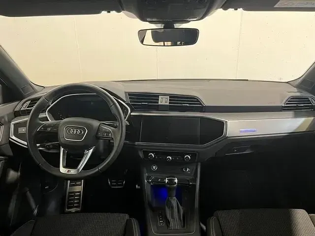 Usata Audi Q3 S-Line 150 CV (110 kW) 2025 Grigio daytona perlato SUV