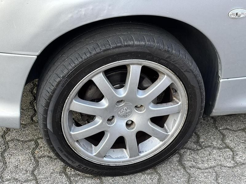 Usata Peugeot 206 CC 2005 Grigio Cabrio