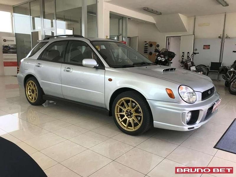 Usata Subaru Impreza 224 CV (164 kW) 2002 Argento Berlina