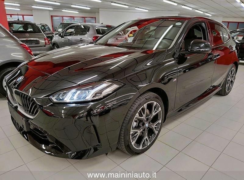 Usata BMW 120 M Sport 156 CV (114 kW) 2025 Nero Utilitaria