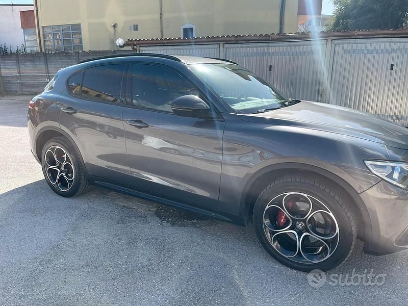 Usata Alfa Romeo Stelvio 190 CV (139 kW) 2019 SUV