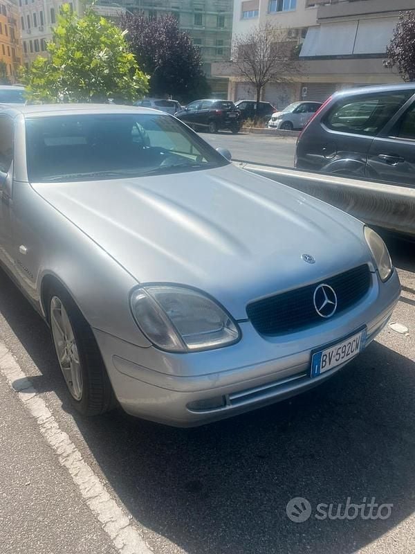 Usata Mercedes SLK200 1998 Grigio Cabrio