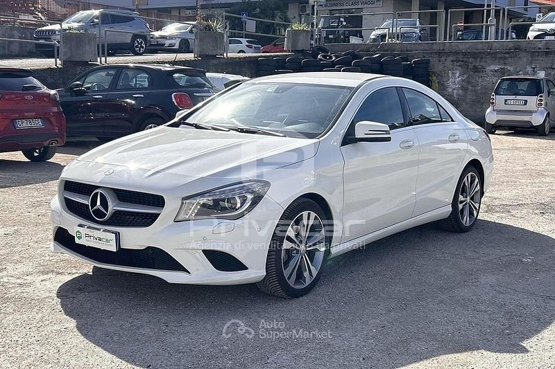 Usata Mercedes CLA220 170 CV (125 kW) 2015 Bianco Berlina
