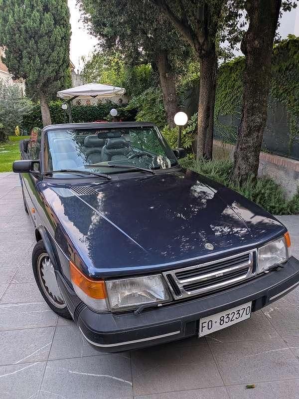 Usata Saab 900 Cabriolet 141 CV (103 kW) 1992 Blu/azzurro Cabrio