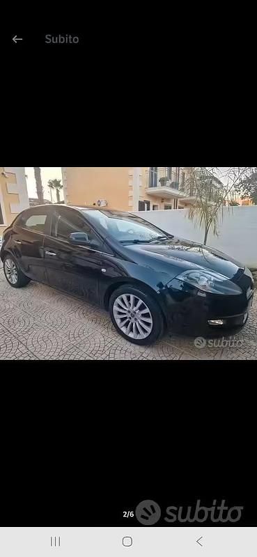 Usata Fiat Bravo 120 CV (88 kW) 2012 Nero Utilitaria