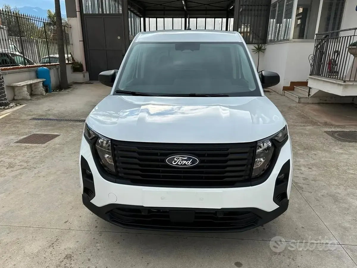 Nouvelle Ford Transit Trend 100 ch (73 kW) 2026 Blanc Van