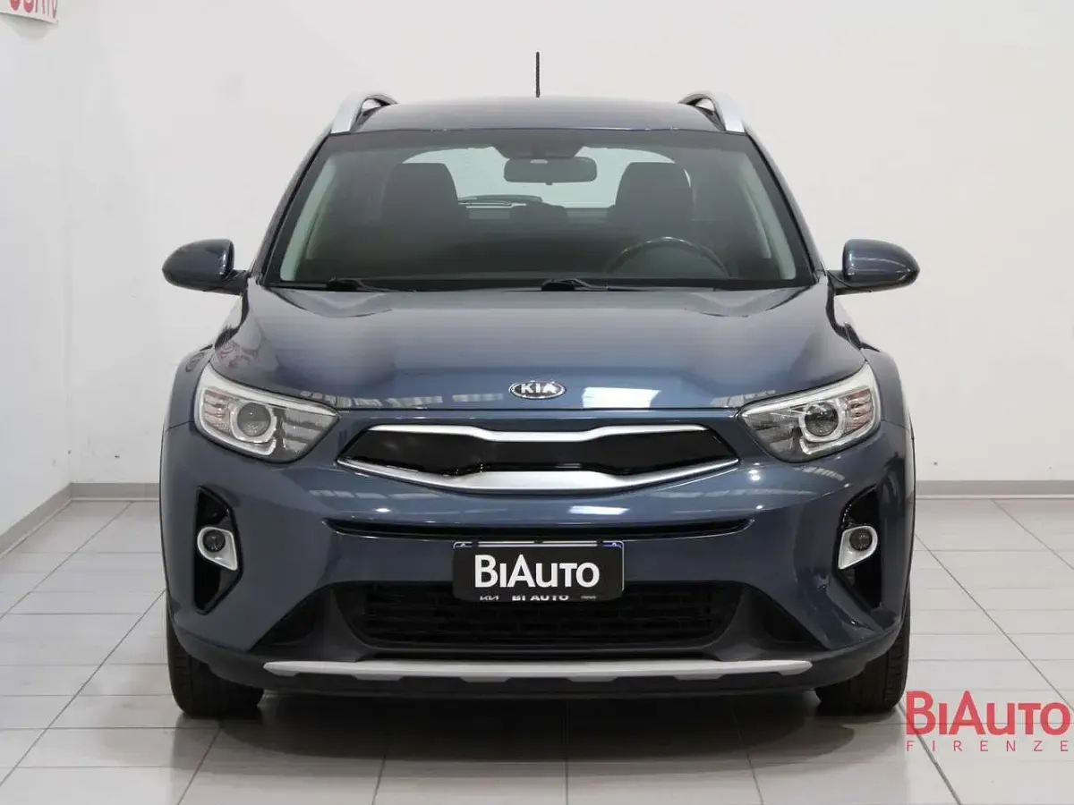 Usata Kia Stonic Style 101 CV (74 kW) 2019 Blu/azzurro SUV