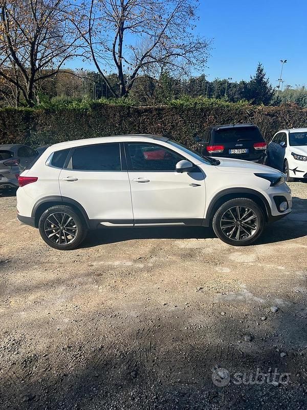 Bianco Usata 2021 DR F35 SUV | 16.000 € (Ottimo prezzo) - Immagine 1/4