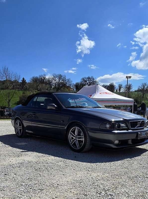Argento Usata 2003 Volvo C70 Cabrio | 20.000 € - Immagine 1/4