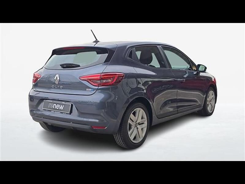Usata Renault Clio V Zen 140 CV (102 kW) 2023 Grigio scuro Berlina